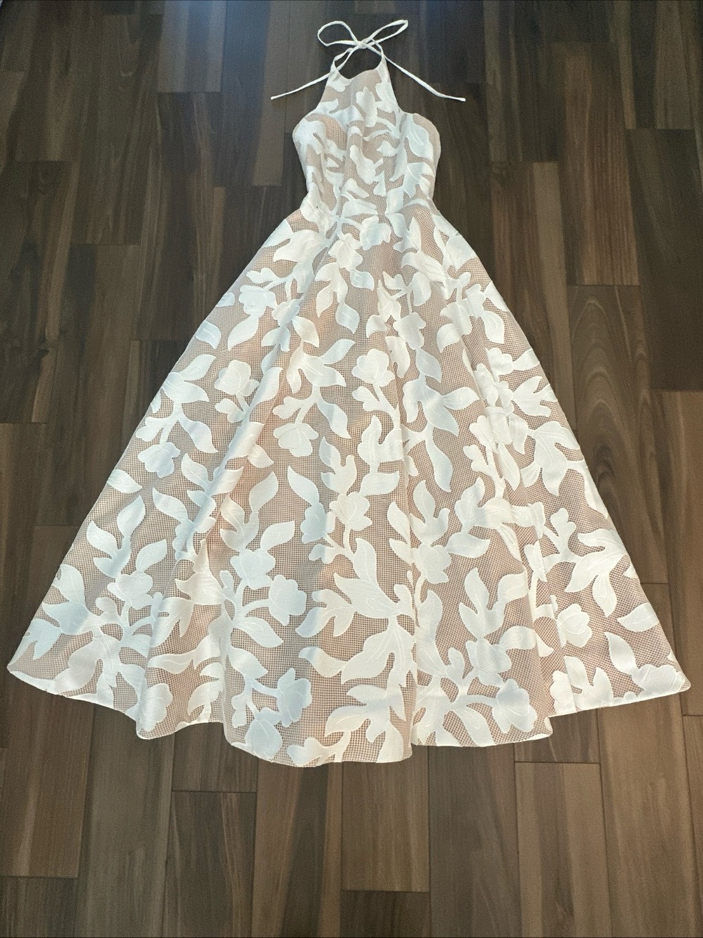 HELSI HELSI ALEXANDRIA GOWN - Picture 5 of 10